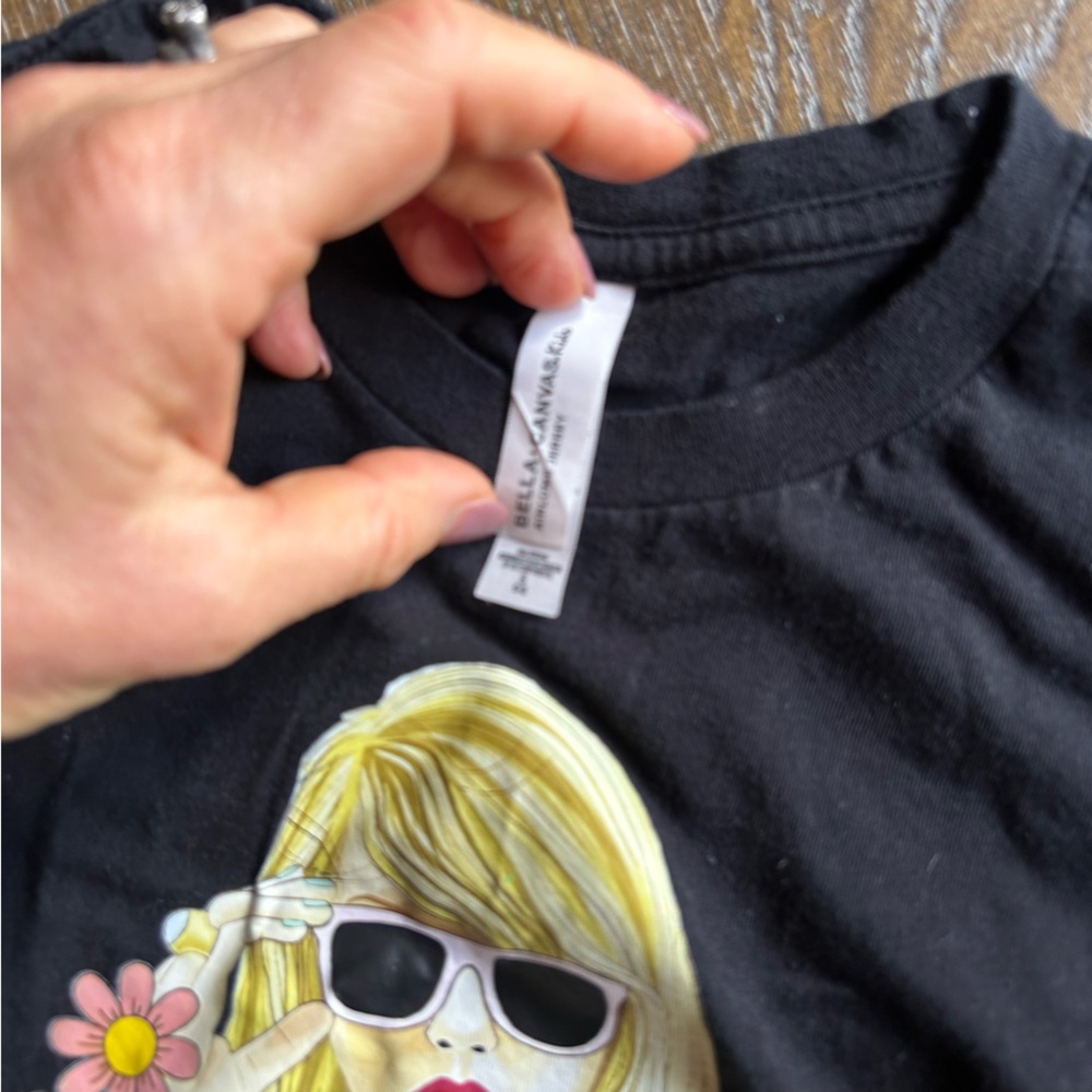 Little Swiftie Black Tee - Picture 2 of 2